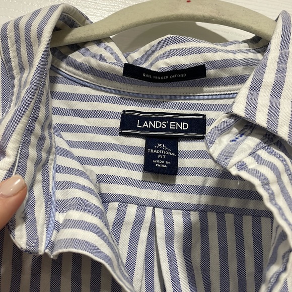 Lands End Mens Oxford Pinstripe Button Up - Picture 2 of 2